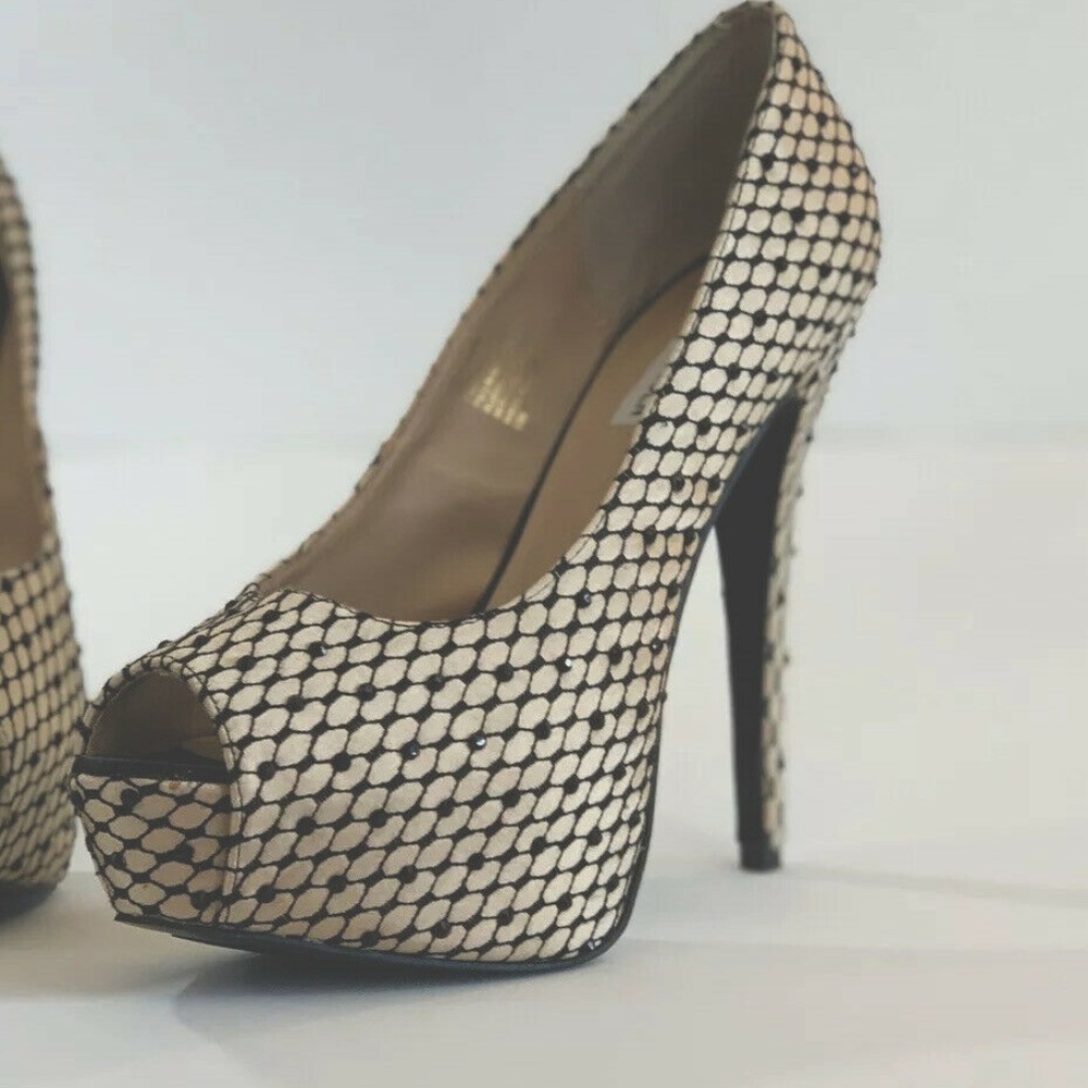 Steve Madden Red Carpet Size 10 Platform Open Toe - image 2